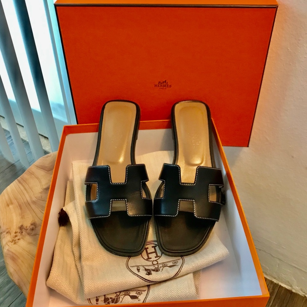 ❗️SOLD❗️HERMES Oran Sandals black Sz 36
